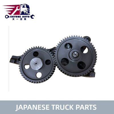 Bagian truk Jepang Pompa minyak mesin untuk Mitsubishi Fuso 6D22 Supergreat Truck 26100-83000