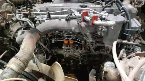 Bagian truk Jepang digunakan Mesin dengan transmisi Kondisi baik untuk ISUZU GIGA 6WG1 dijual Isuzu Bagian bekas