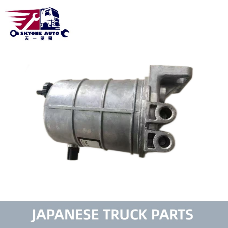 23301-78110 23300-78110 Pengumpulan Filter Bahan Bakar Diesel Untuk HINO 300 DUTRO Bagian Mesin Hino