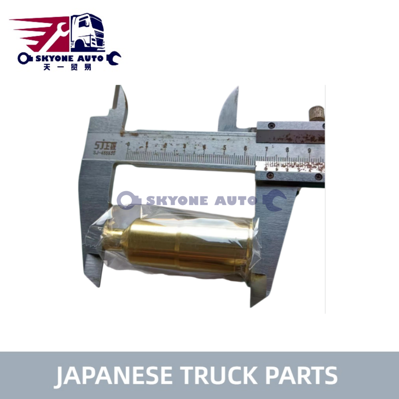 UD Bagian Mesin Injektor Sleeve 11070-Z5514 24V Penggunaan untuk NISSAN/UD PKC210-212 FE6 FE6T Truck